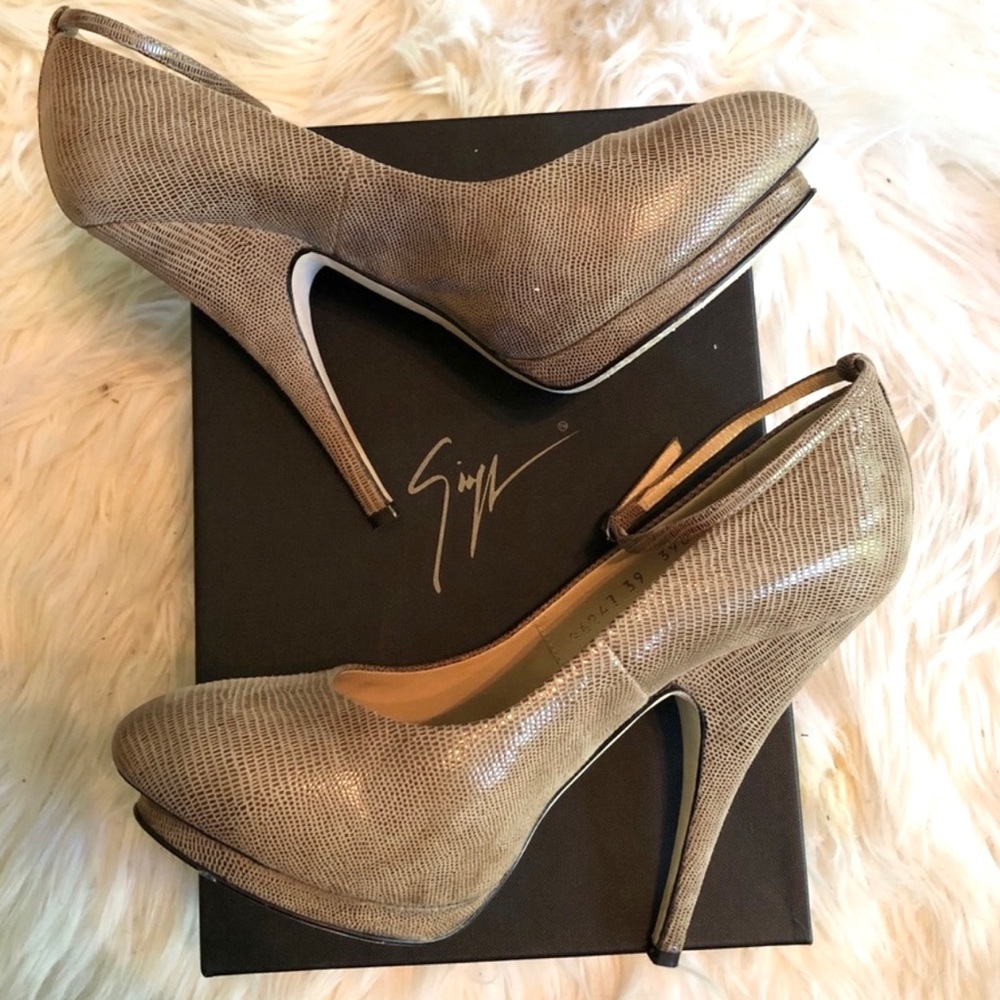 Giuseppe Zanotti Cindy Ankle Strap Platform Heels - Excellent Condition